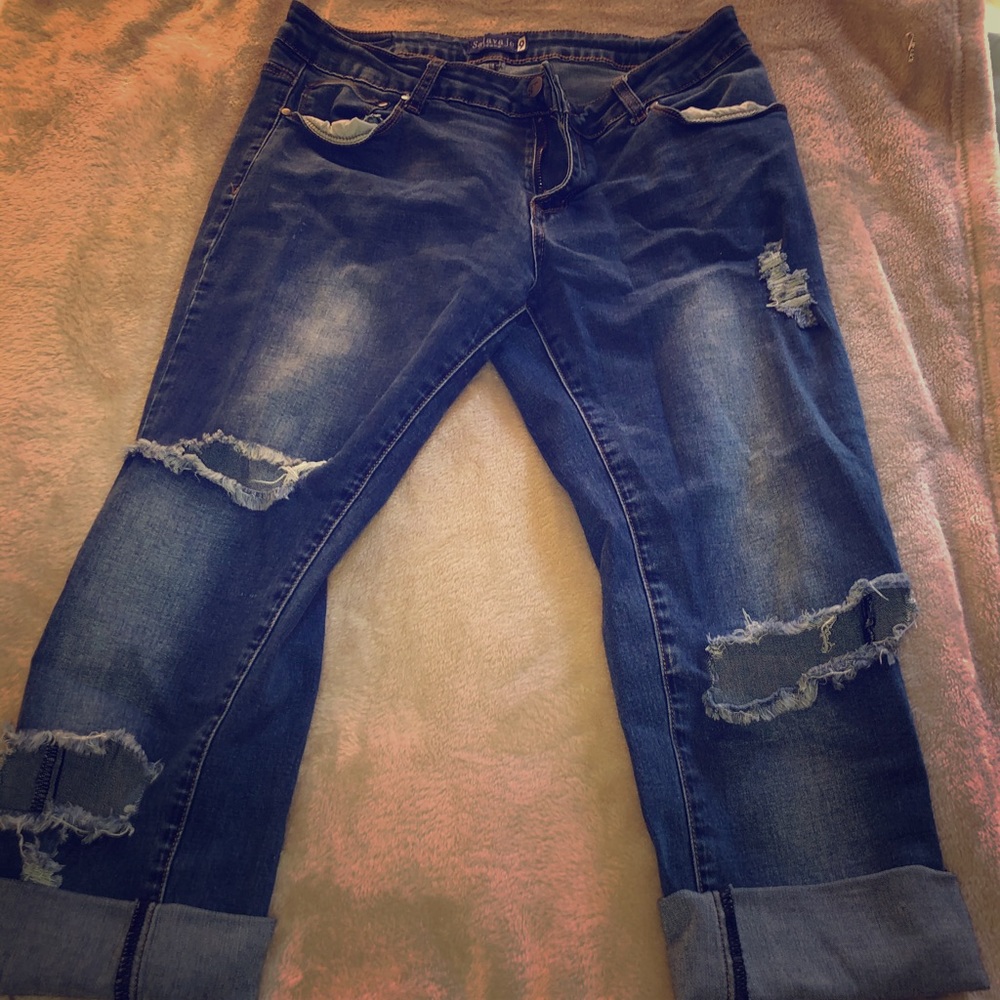 Ripped jean capris